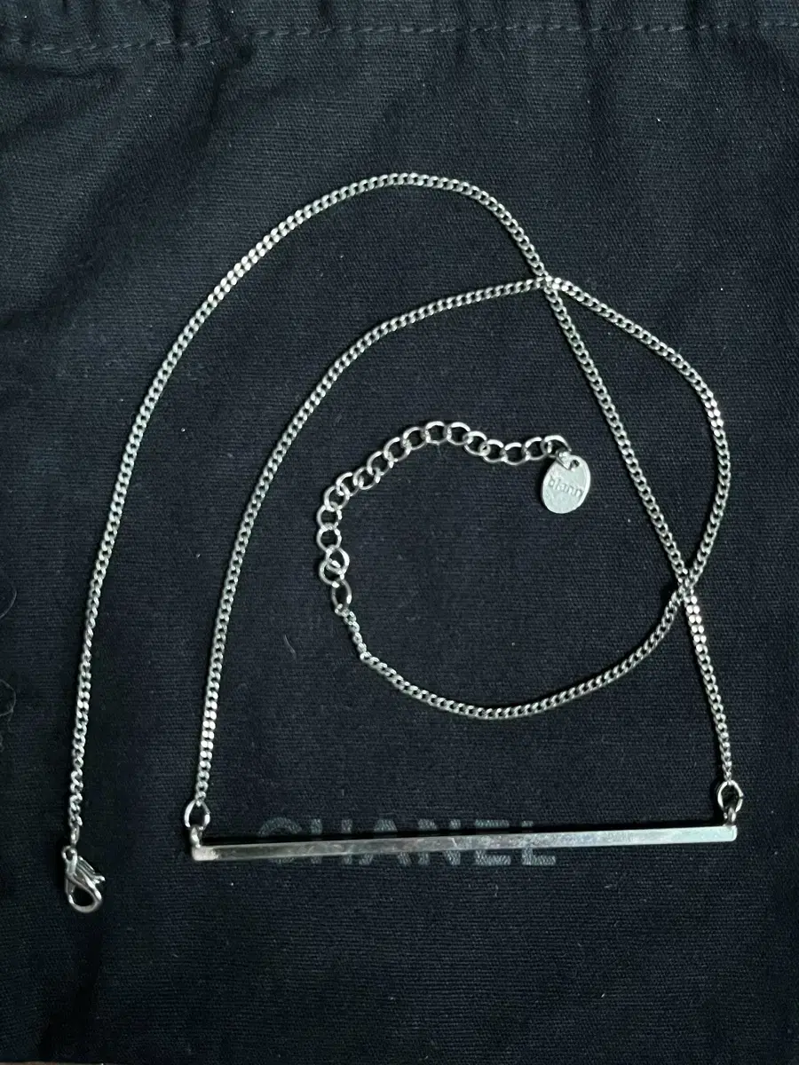 Bar Line Pendant Necklace