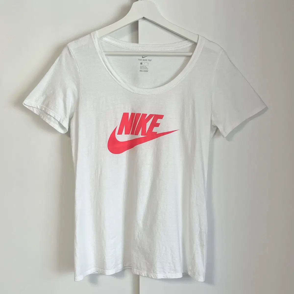 NIKE T-shirt