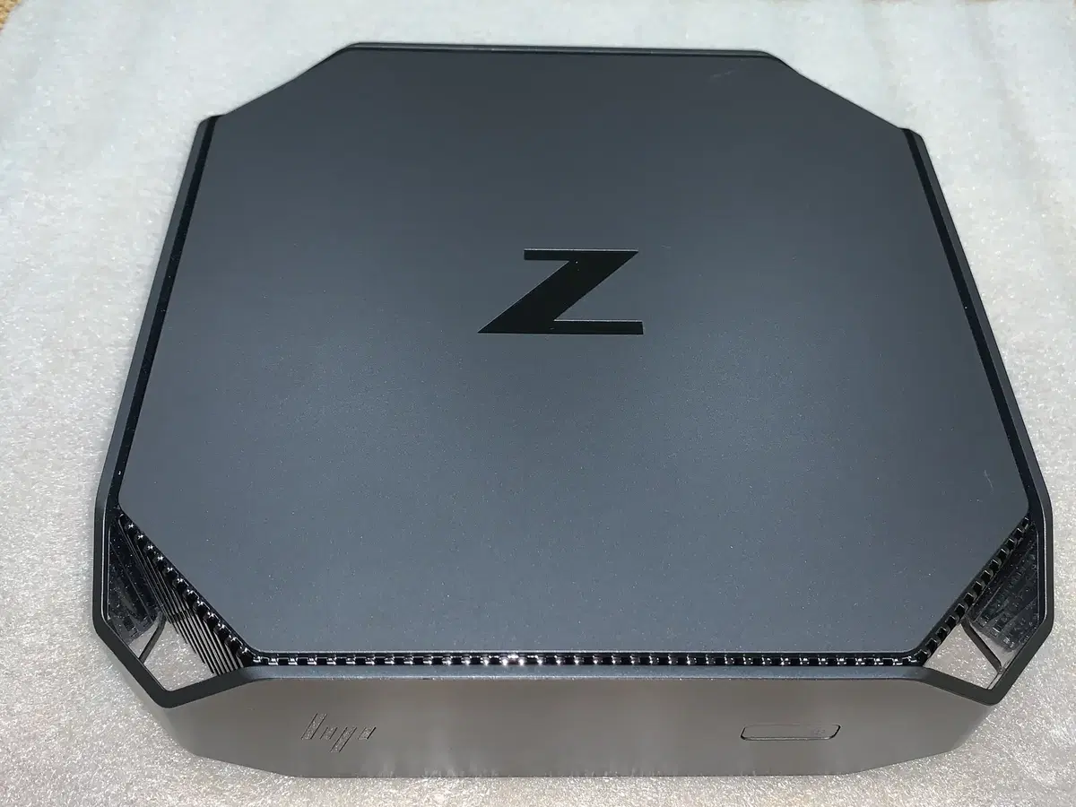 Z2 mini G3 E3-1270 V5 파이노드 캐드 엔시스