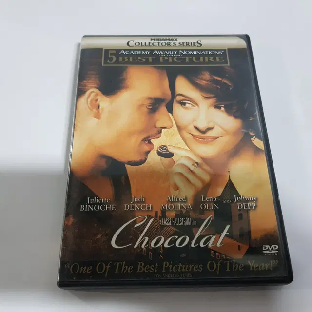 CHOCOLAT  DVD