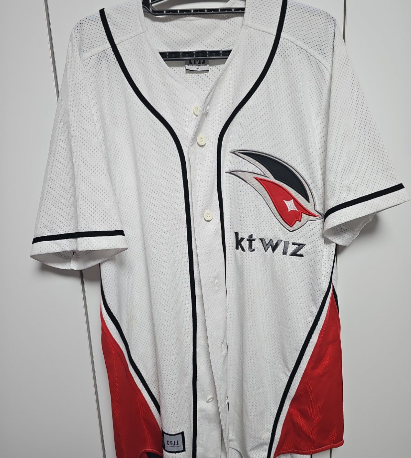 KT Wiz Uniforms