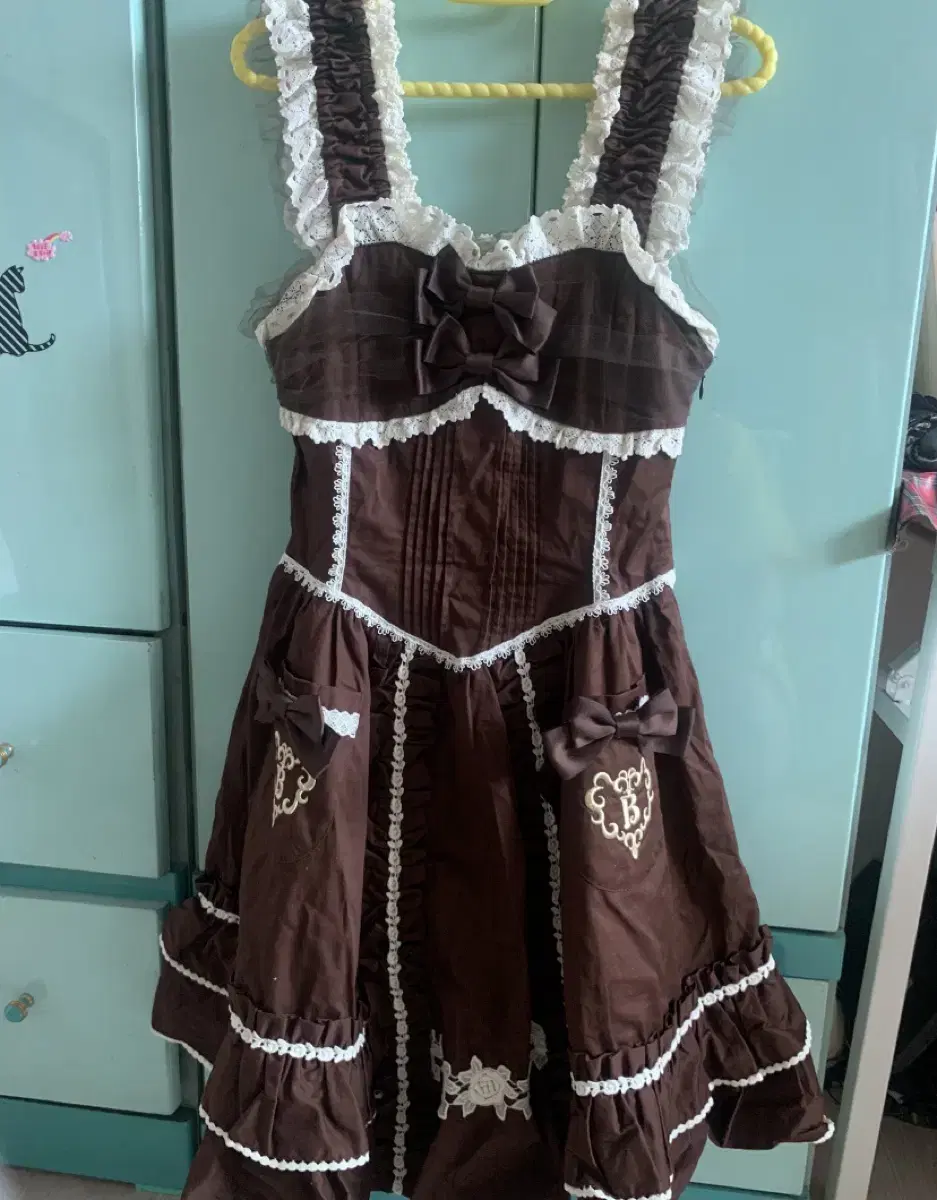 Baby-Embroidered Pocket Dress + Katyusha Lolita Dress Lolita Suit