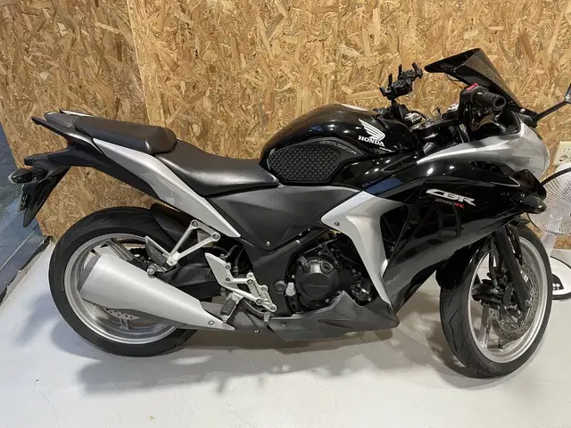 2012년식 cbr250r 판매합니다