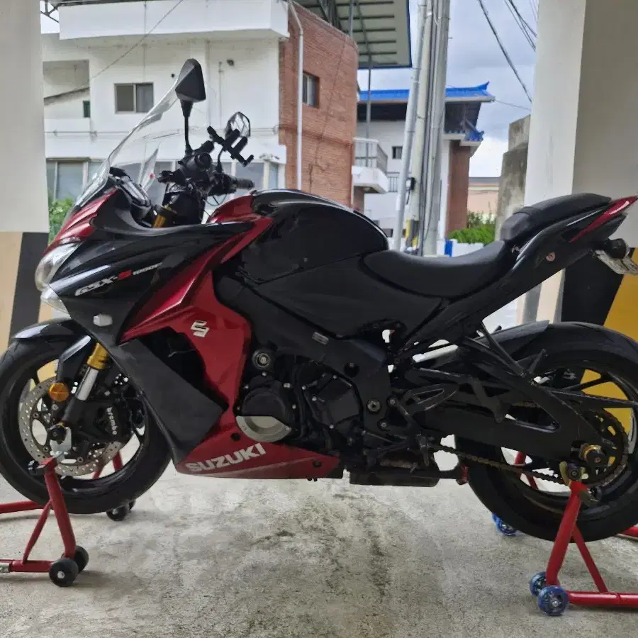 우주명차 18년식스즈키GSX-S1000F