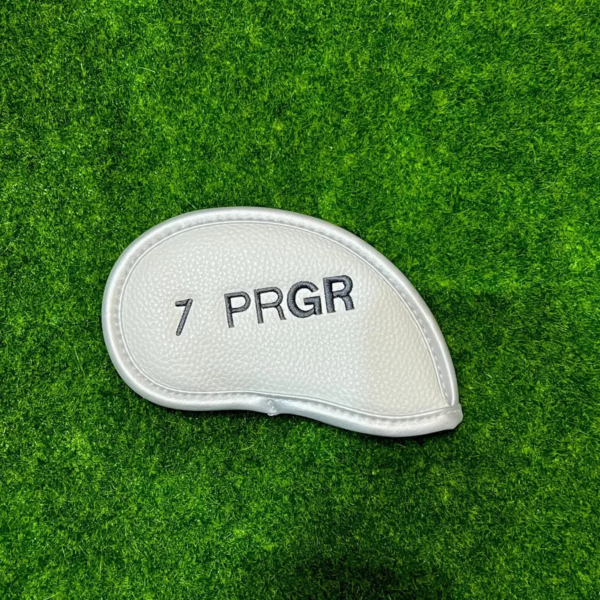 PRGR 화이트 아이언커버 9개구성