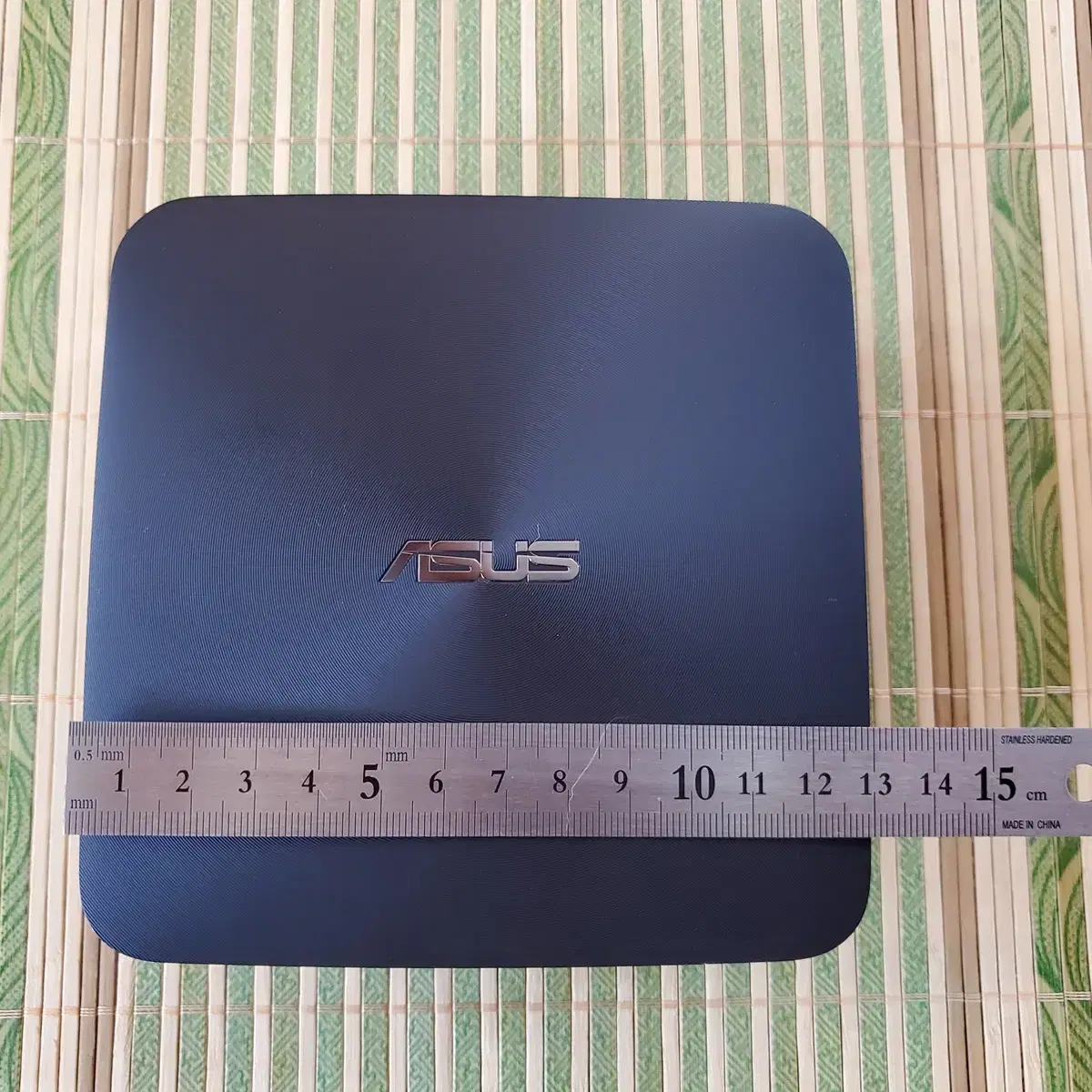 asus VivoMini UN65U Micro compact 데스크탑