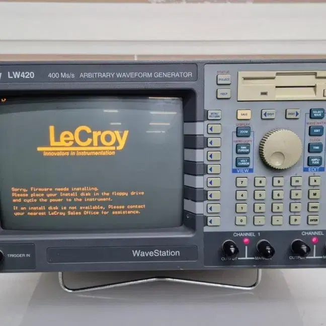 LECROY LW420 400Ms/s 임의파형발생기.