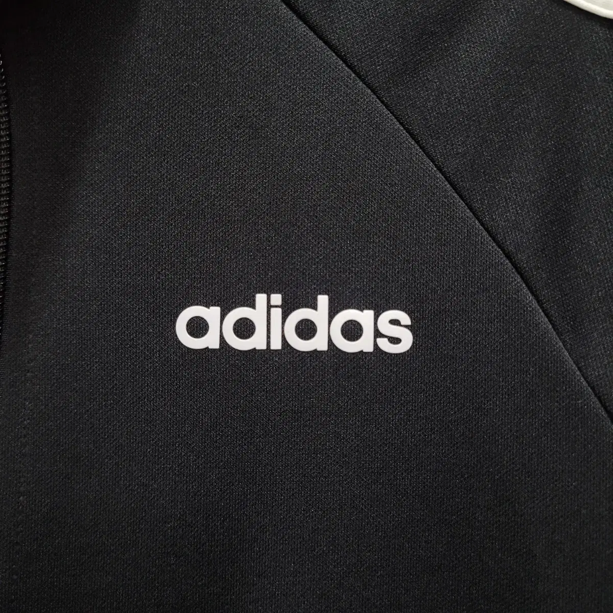 adidas 아디다스 검흰 져지 (무료배송)