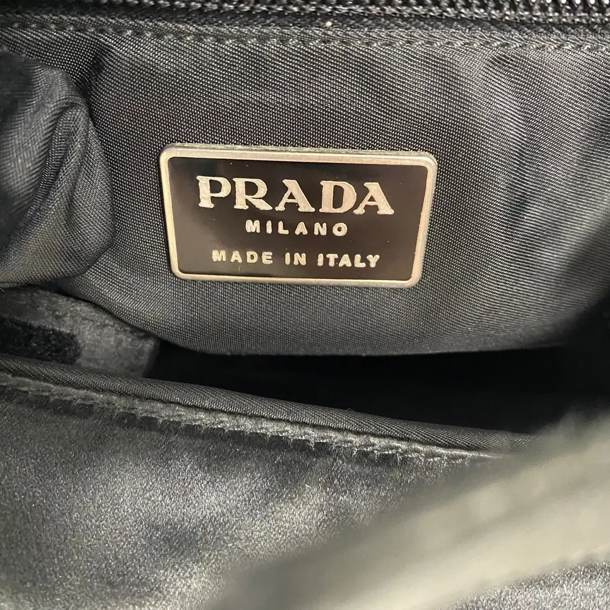 PRADA / 빈티지 프라다 삼각로고 블랙 실크 패브릭 스몰 토트백