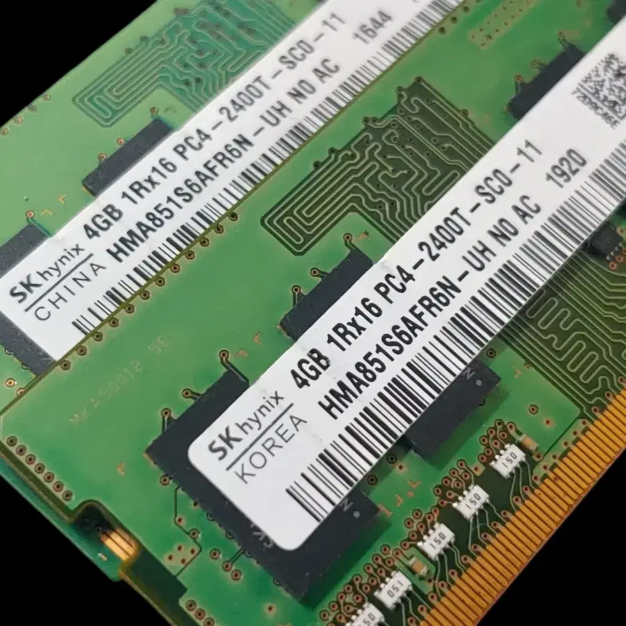 SK하이닉스 DDR4 4GB 2400T 노트북 메모리(국내정품)