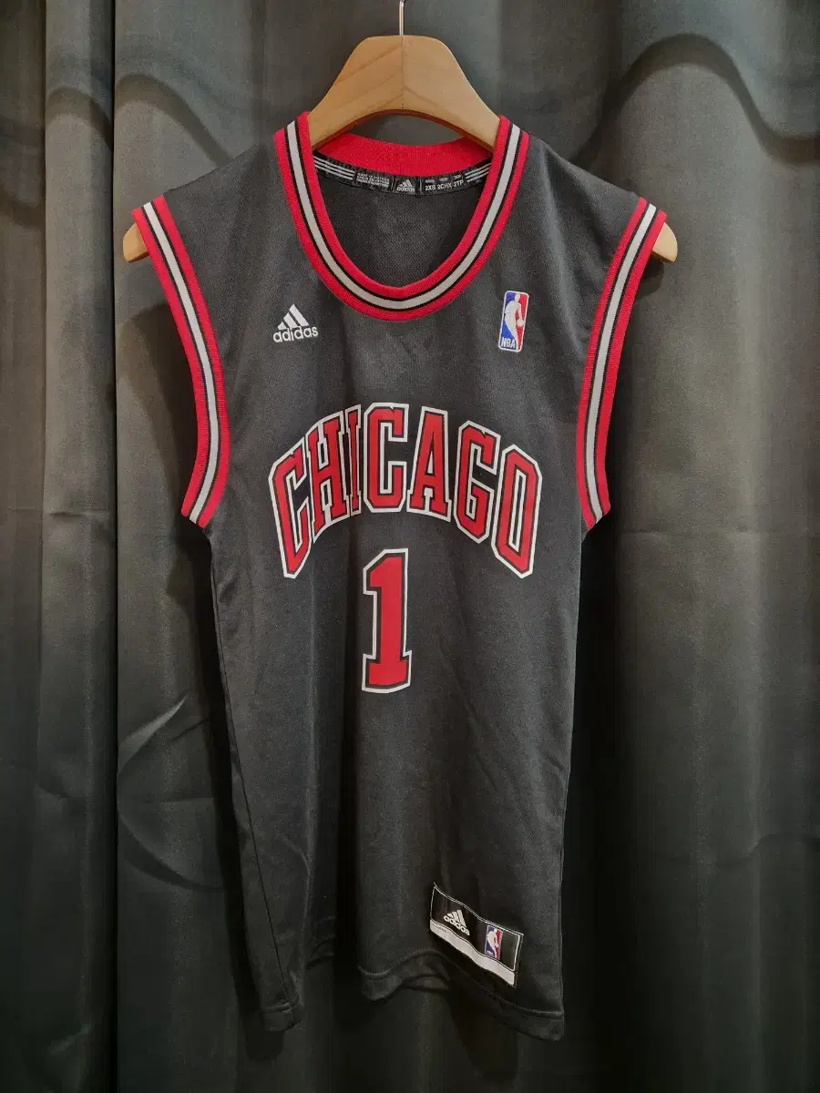 Adidas Authentic NBA Chicago Bulls Rose Nash