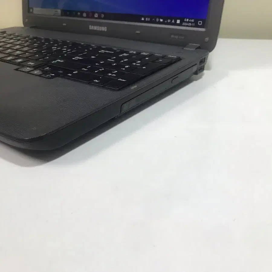 [후기좋아요]펜티엄 삼성노트북 R530 15" 램4 ssd120