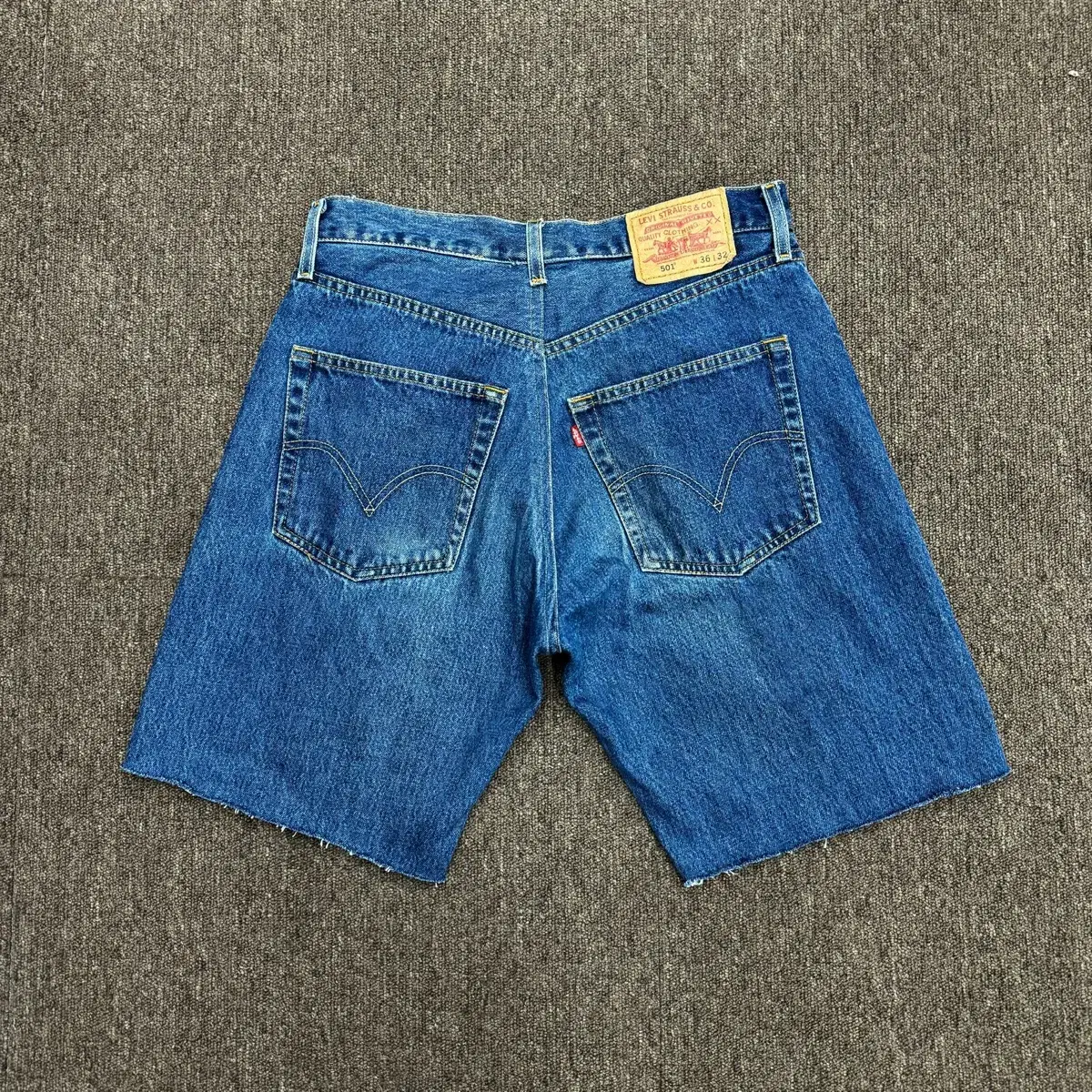 [30] 00s Levi's 501 Short Denim