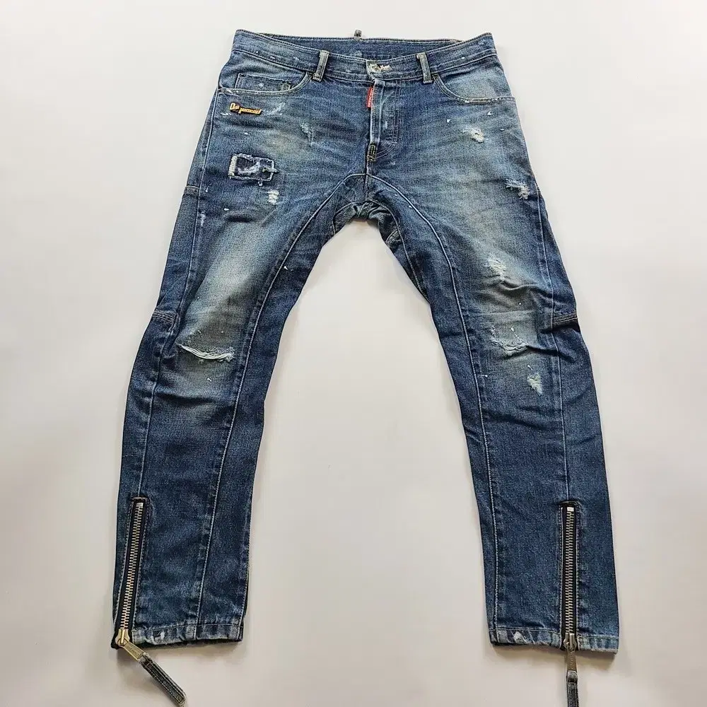 Vintage jeans Ripped and painted jin size 32 NO.5569