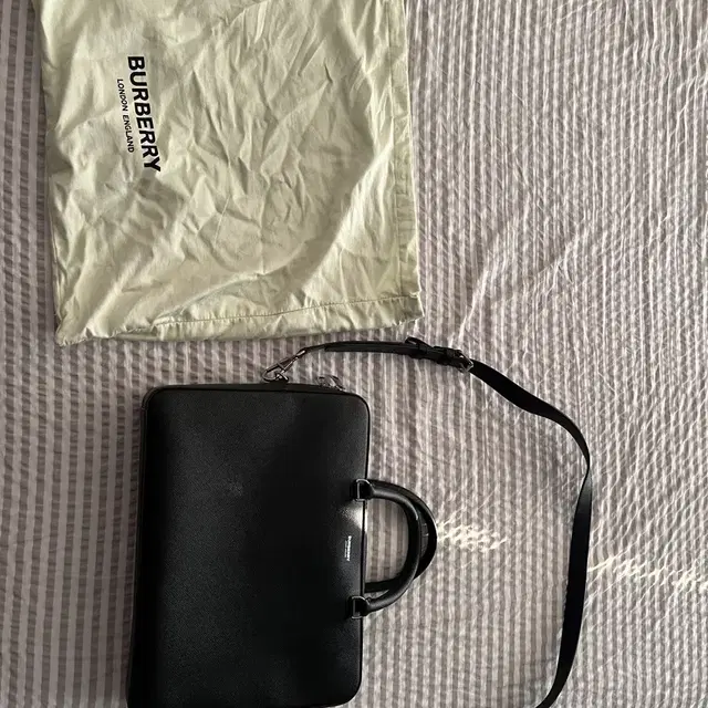 버버리 브리프케이스 burberry ainsworth briefcase