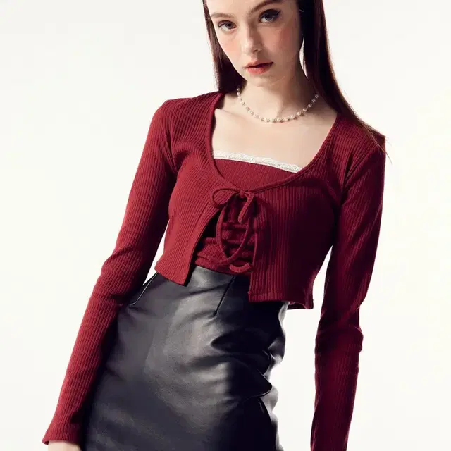 [에이리웨어] H SLIM LEATHER SKIRT *가수 이