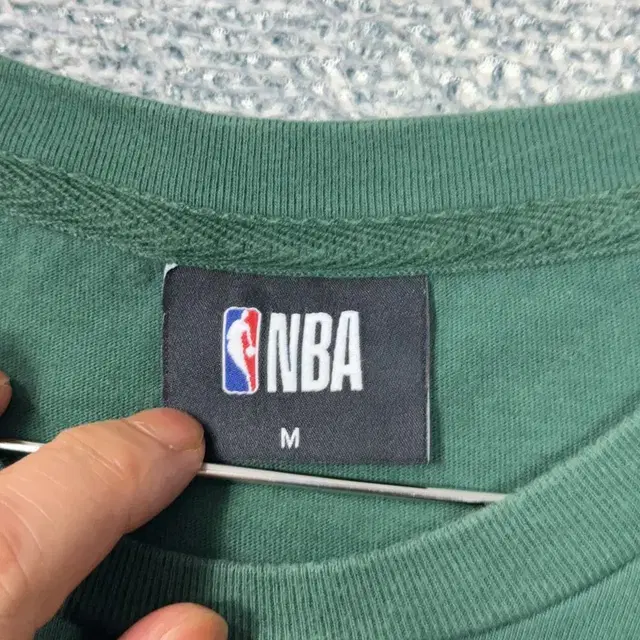 NBA 로고 그린 반팔티 M