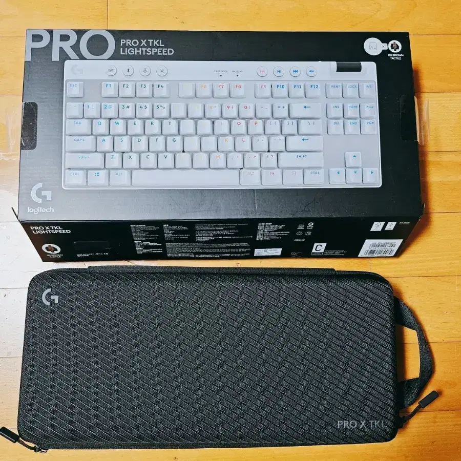 PRO X TKL LIGHTSPEED 미개봉 상품 팝니다.