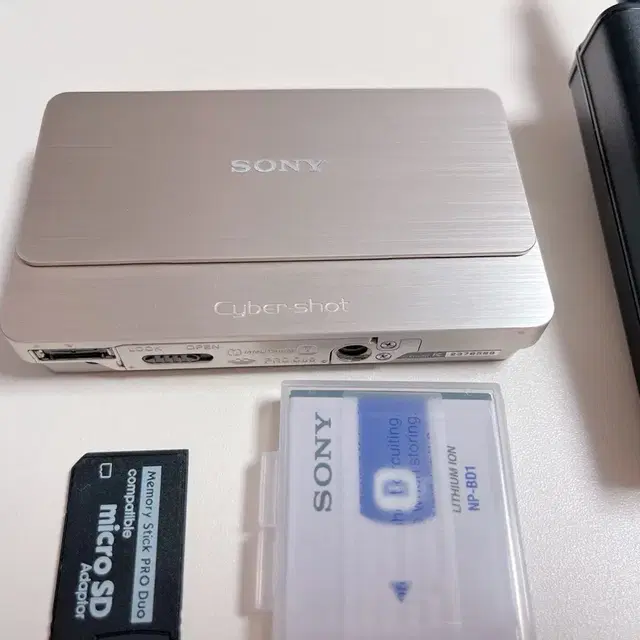 Sony t700 미품급 빈티지디카 소니디카 t700