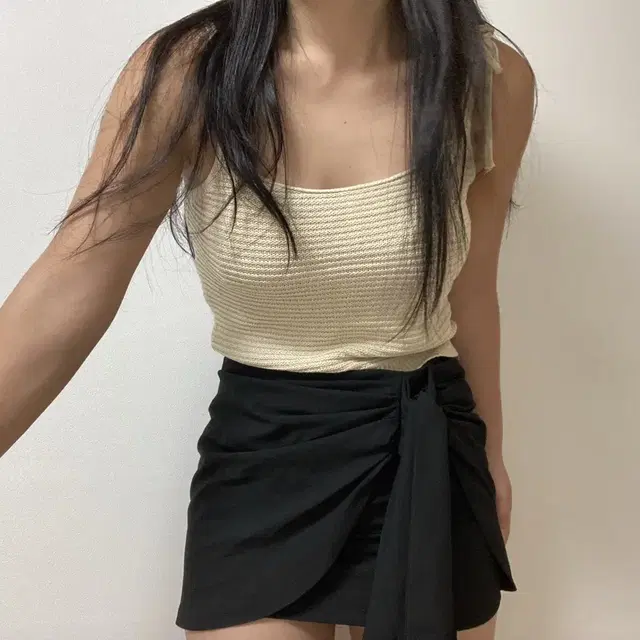 Knit sleeveless top