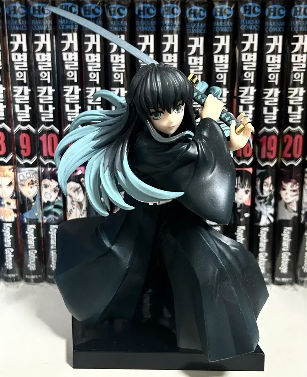 (Price Drop)Demon Slayer First Lottery B Prize Tokito Muichiro Figure