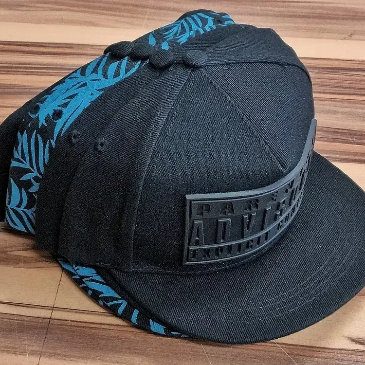 스냅백 snapback 힙합 모자  새것