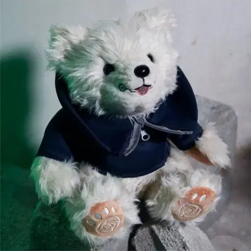 Shamanic spinning inumakitogejuju bear clothesKotsuyuta