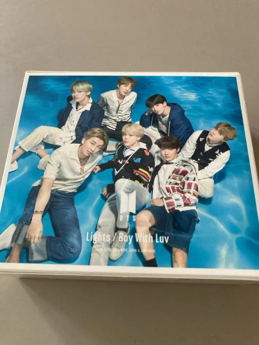 BTS LIGHTS japan album in bulk of 4 sets