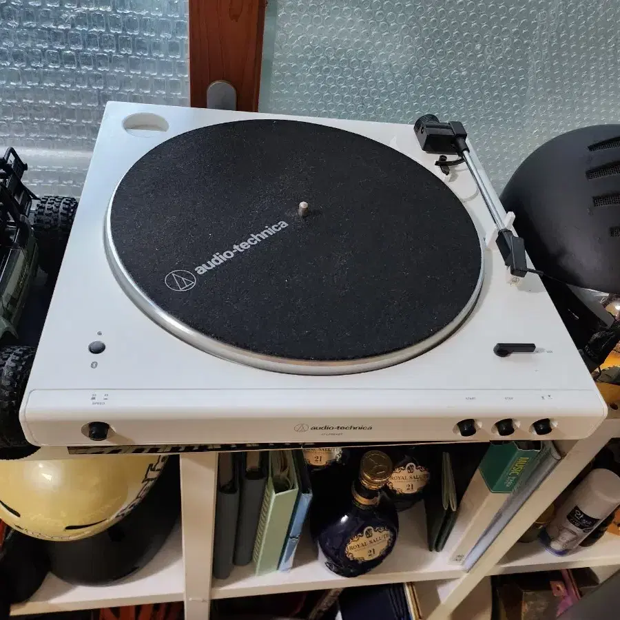 audio-technica AT-LP60XBT +하만카돈 오라스튜디오