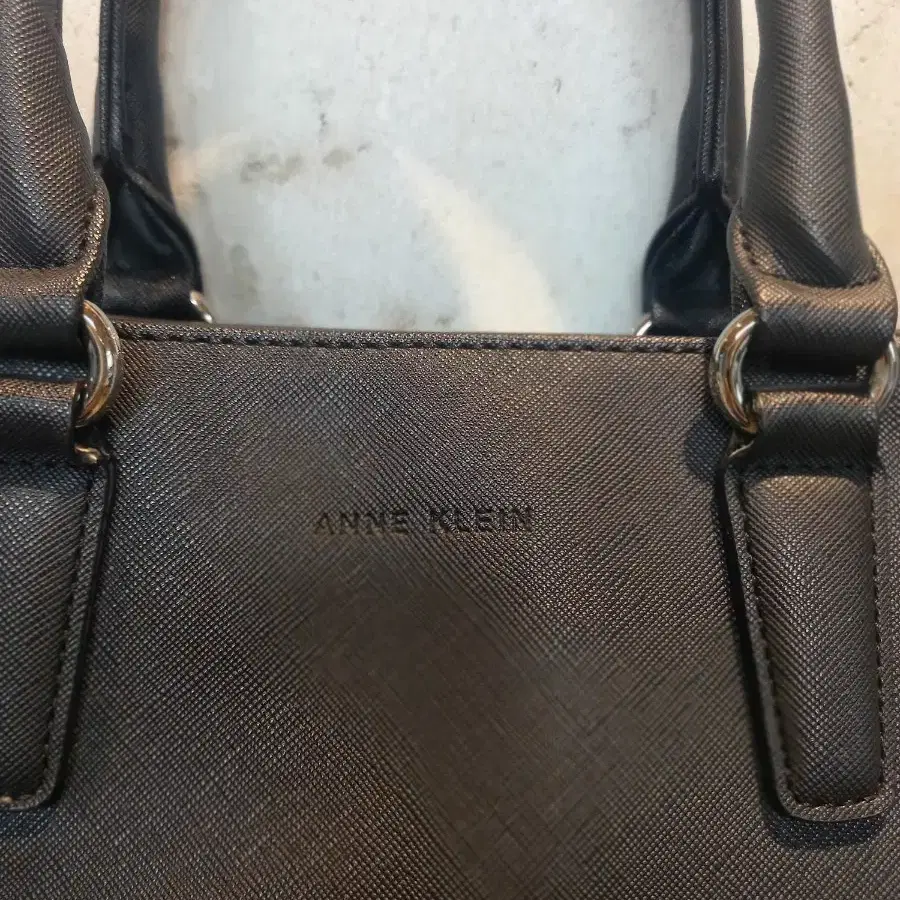 새상품 // 앤클라인 ANNE KLEIN 사피아노 토트백 숄더백 크로스백