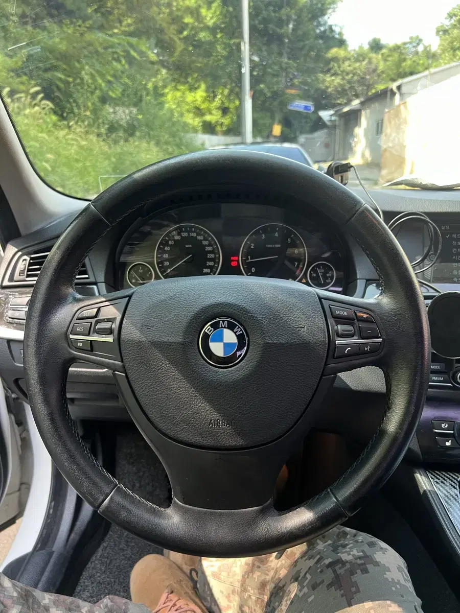 bmw F10 5시리즈 순정 핸들