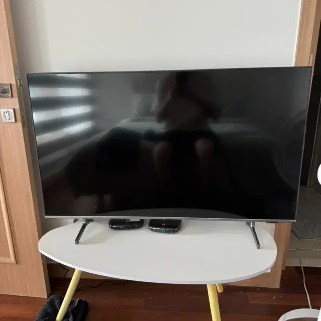 삼성TV 중고로 팝니다. 모델명: KU43UB8000FXKR