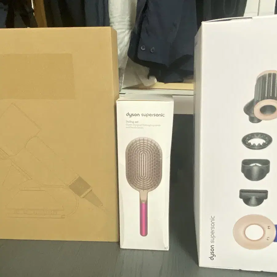 Dyson Supersonic Dryer 미개봉 삼종샛트