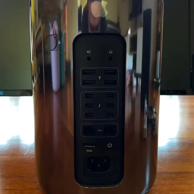 연탄맥(mac pro), Aoc모니터, 무선 맥키보드 팝니다.