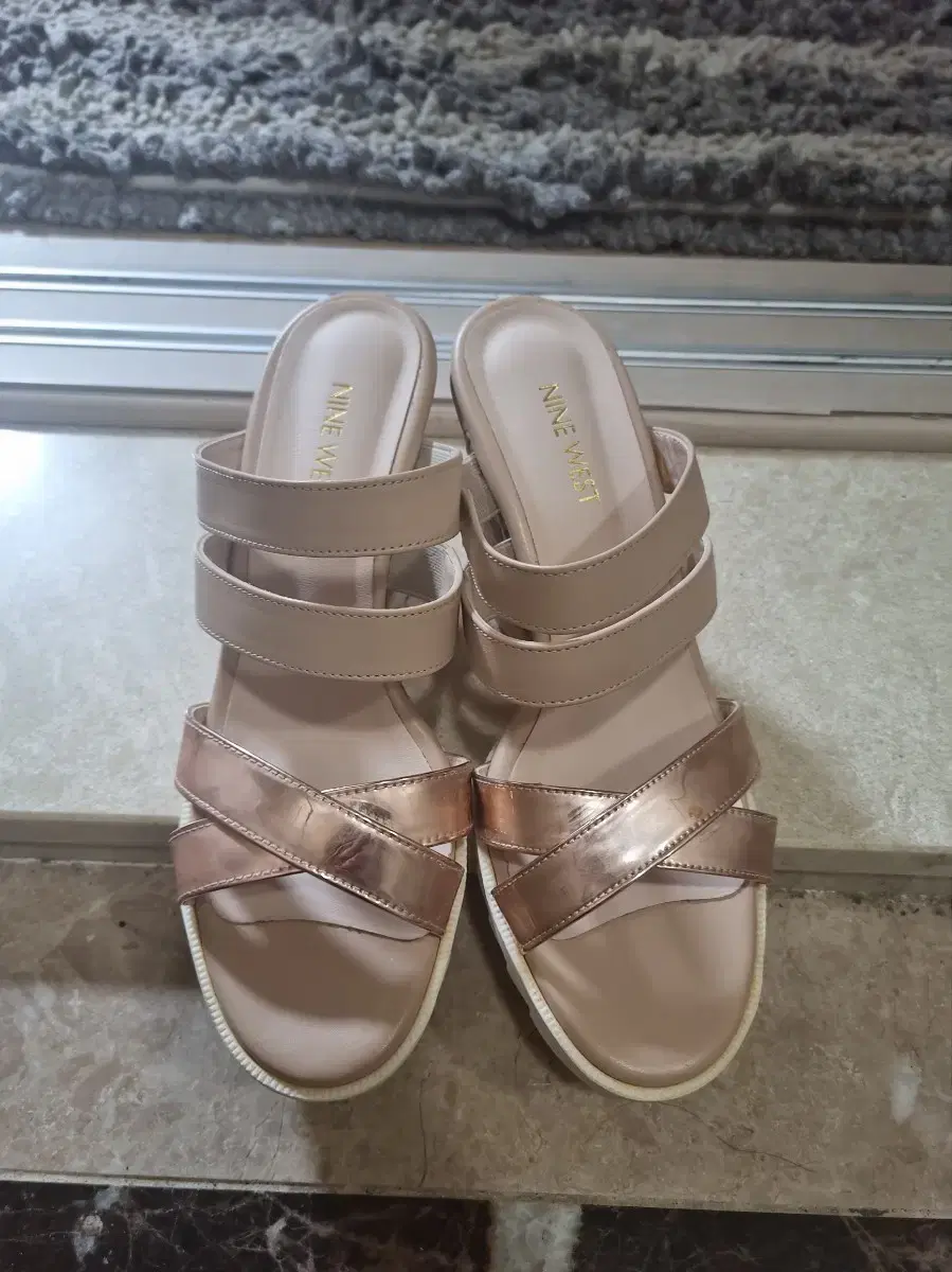 Nine West Wedge Sandals 245