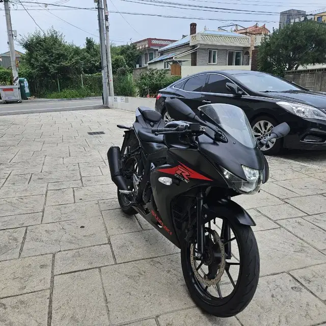 천안 평택 18년식 스즈키 gsx r125 판매합니다. 충청 경기 아산