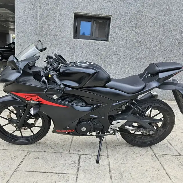 천안 평택 18년식 스즈키 gsx r125 판매합니다. 충청 경기 아산