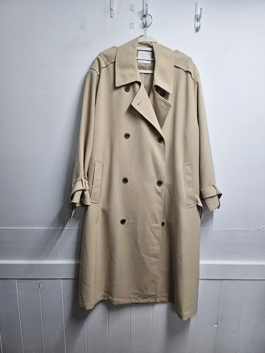 VISIT Trench Coat