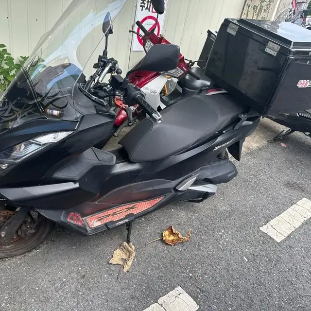 pcx 22년식 (중고) 16번