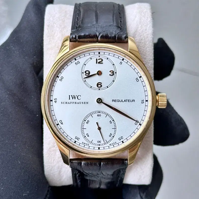 IWC 포르투기저 레귤레이터 43mm 옐로골드 18k 금통