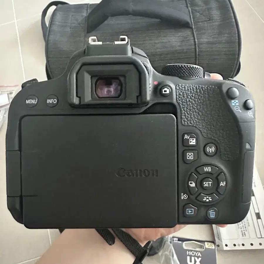 캐논 EOS 800D