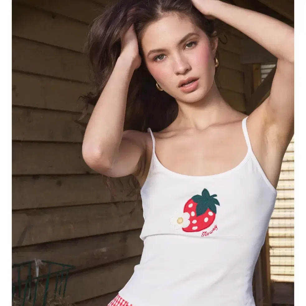 글로니 FRUITY TANK TOP (STRAWBERRY)S 새상품