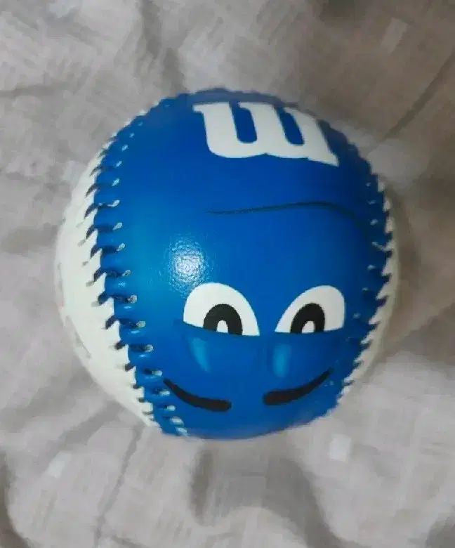 M&M 야구공 수집