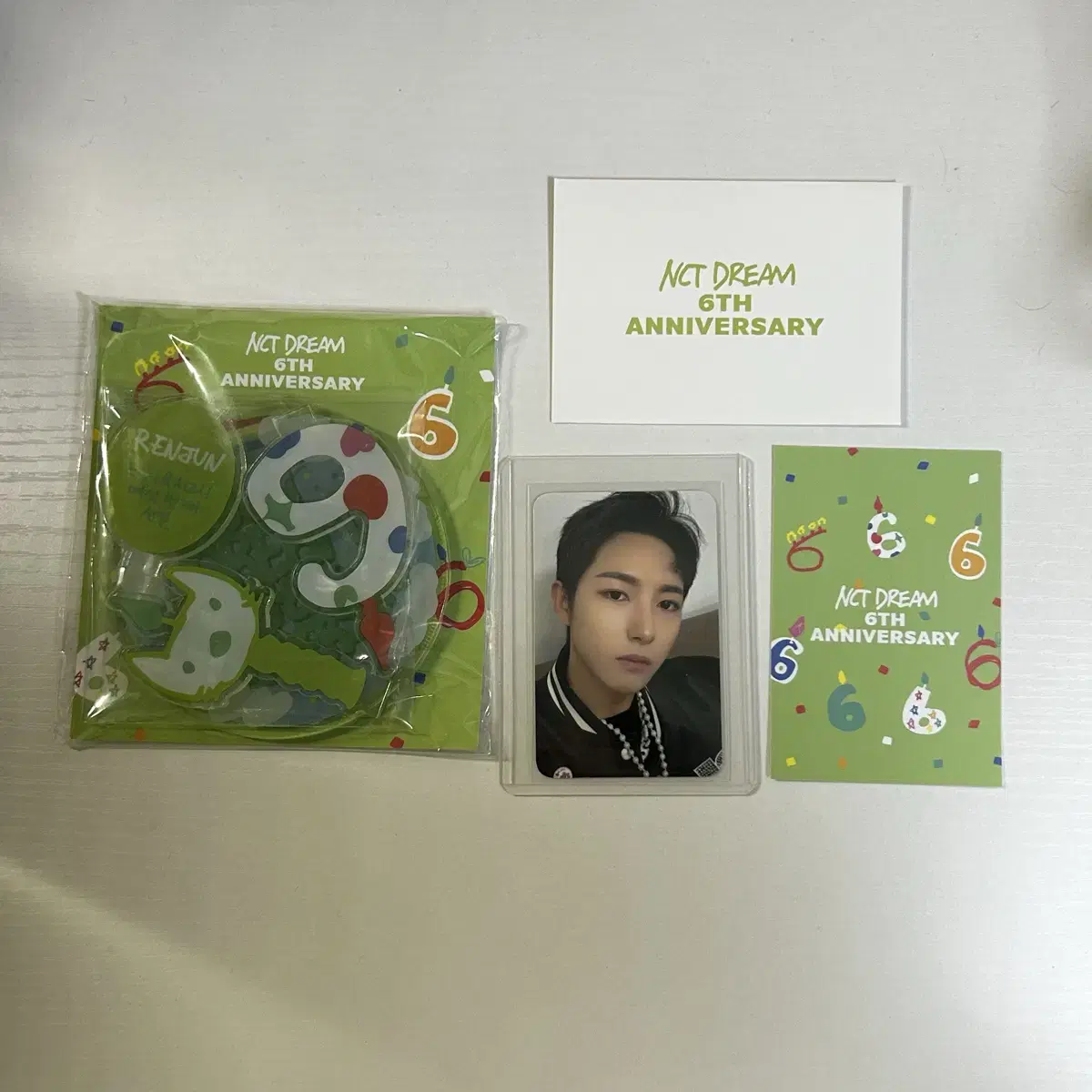 NCT DREAM 6th Anniversary Acrylic Stand photocard renjun WTS below set price