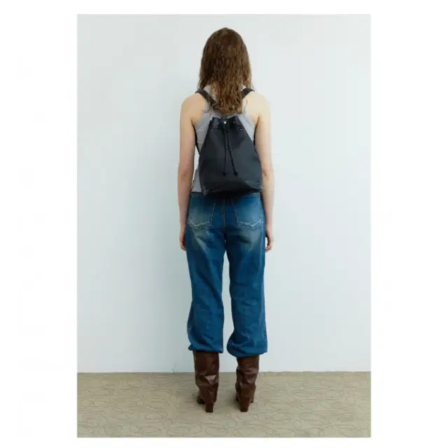 필인더블랭크 가방 Yoko Bucket Bag