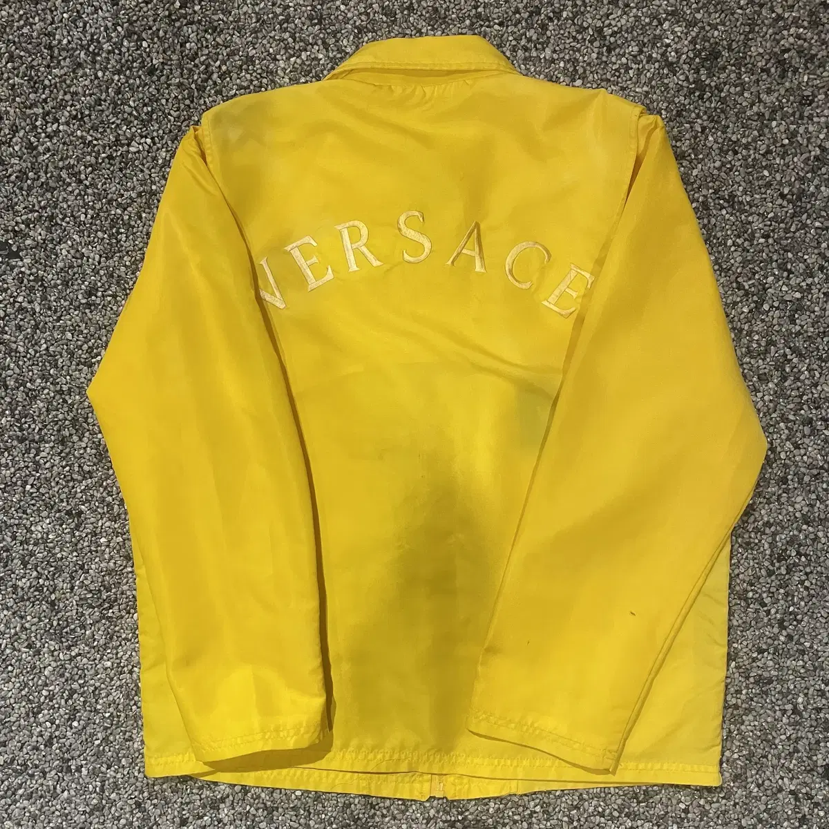 (end250) VERSACE WINDBREAKER