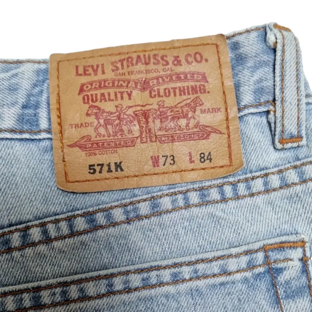 LEVI'S 리바이스 여성 반바지 청반바지