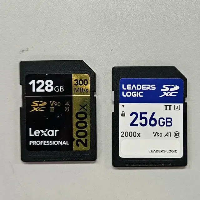 SD메모리 128G 256G 2000x 300mb/s 렉사 리더스로직