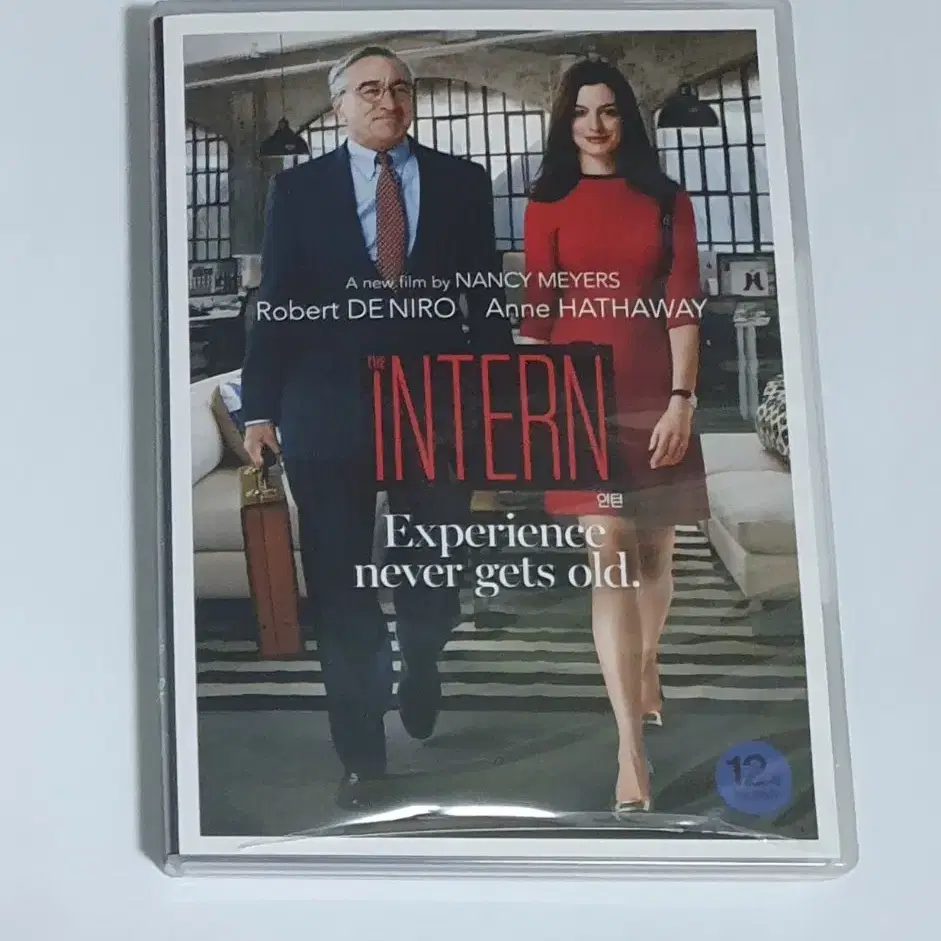 인턴 Intern 영화 DVD 디비디