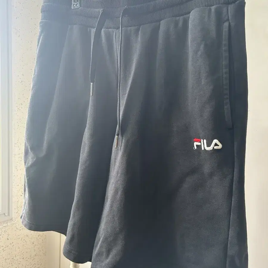 Fila 반바지